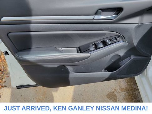 Certified 2023 Nissan Altima 2.5 SV AWD/4WD image 14