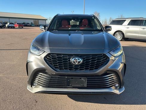 Used 2021 Toyota Highlander XSE image 37