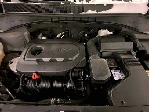 Used 2019 Kia Sorento LX image 10