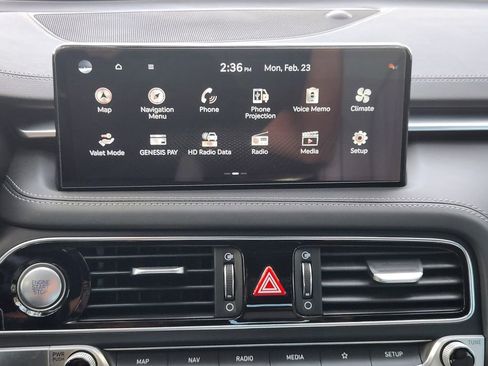 Used 2022 Genesis G70 2.0T w/ Prestige Package image 16