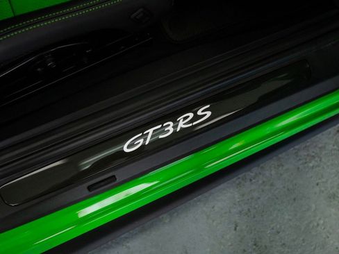 Used 2019 Porsche 911 GT3 RS image 35