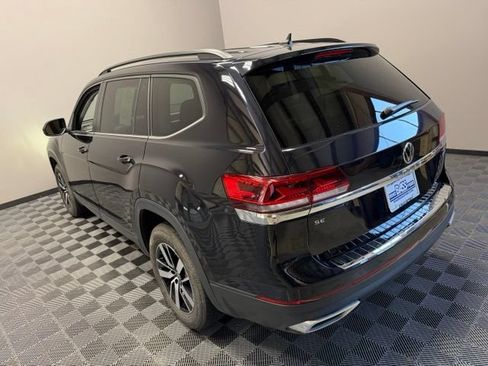 Used 2022 Volkswagen Atlas SE AWD/4WD image 9
