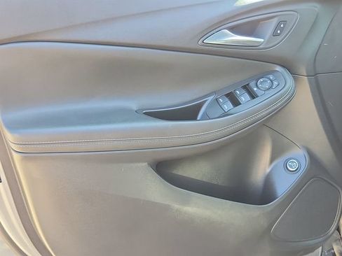 Used 2024 Buick Encore GX Sport Touring AWD/4WD image 20