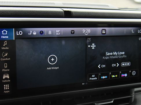 Used 2024 Jeep Wrangler Willys image 25