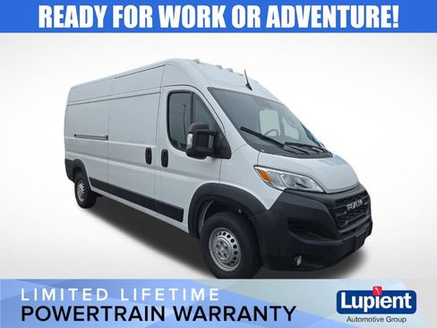 Used 2026 RAM ProMaster 2500 w/ Convenience Group FWD image 1