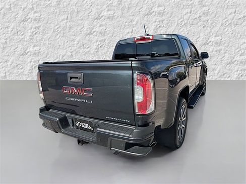 Used 2021 GMC Canyon Denali image 3