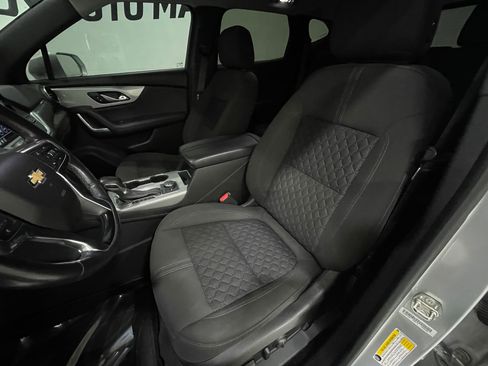 Used 2019 Chevrolet Blazer LT image 12
