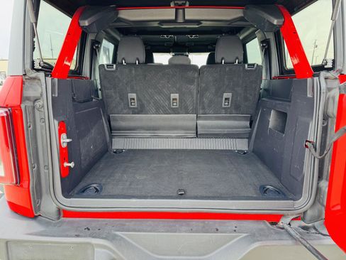 Used 2022 Ford Bronco Wildtrak AWD/4WD image 28