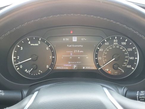 Used 2023 INFINITI QX55 Essential AWD/4WD image 18