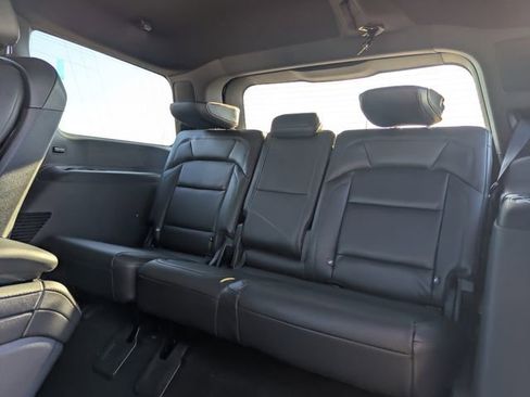 New 2026 Lincoln Navigator Reserve w/ Jet Appearance Package image 17