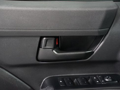 Certified 2025 Toyota Tacoma SR5 RWD image 33
