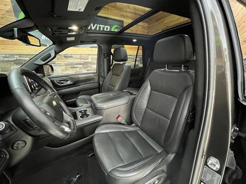 Used 2021 Chevrolet Tahoe LT w/ Luxury Package AWD/4WD image 32