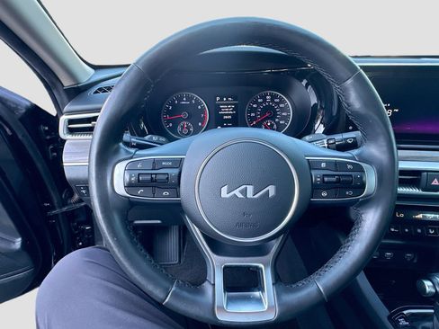Used 2023 Kia K5 EX FWD image 11