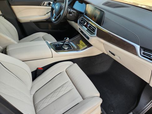 Used 2023 BMW X5 xDrive40i AWD/4WD image 7