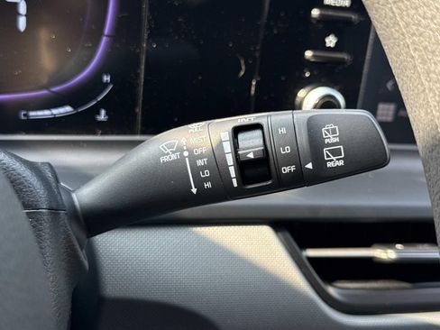 Used 2026 Kia Seltos LX FWD image 12