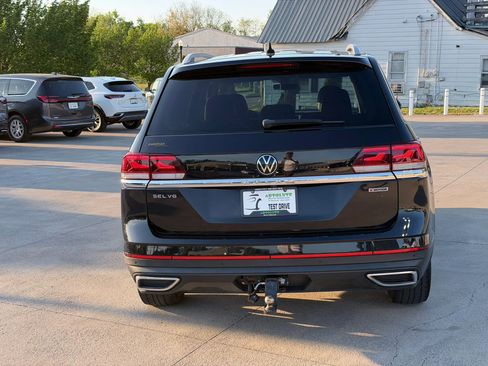 Used 2021 Volkswagen Atlas SEL image 42