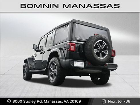 Used 2023 Jeep Wrangler Unlimited Sahara w/ LED Lighting Group AWD/4WD image 33