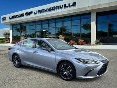 New 2025 Lexus ES 350 w/ Premium Package