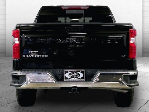 Used 2023 Chevrolet Silverado 1500 LT w/ Convenience Package II image 3