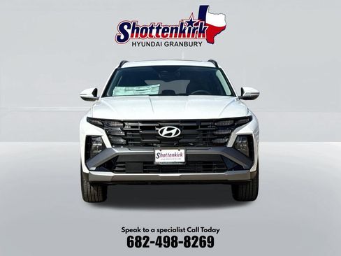 Used 2026 Hyundai Tucson SEL FWD image 2