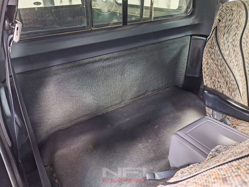 Used 1993 Dodge D/W Truck 250 AWD/4WD image 37