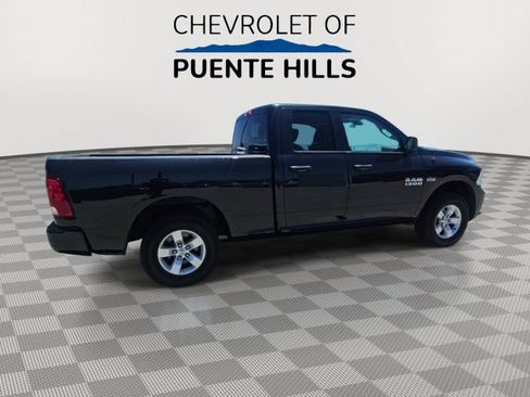 Used 2017 RAM 1500 Express RWD image 8
