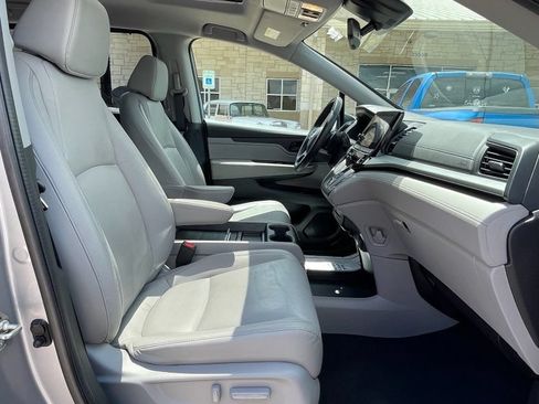 Used 2018 Honda Odyssey EX-L image 27
