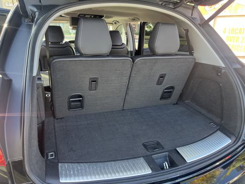 Used 2017 Acura MDX SH-AWD image 38