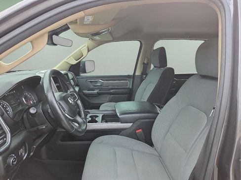 Used 2020 RAM 1500 Big Horn AWD/4WD image 11