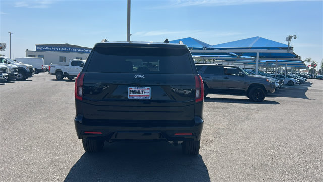 New 2027 Ford Expedition Max Platinum w/ Stealth Performance Package AWD/4WD image 4