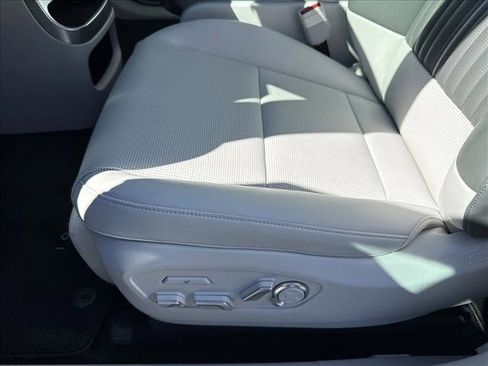 New 2026 Hyundai Ioniq 9 Calligraphy image 4