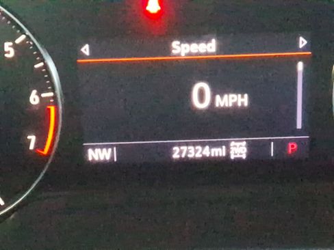 Used 2023 Buick Envision Preferred w/ Premium Seat Package image 13