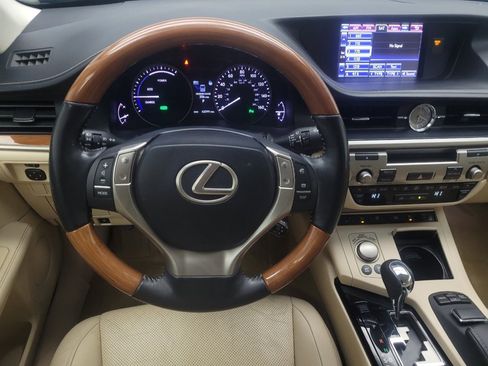 Used 2014 Lexus ES 300h image 22