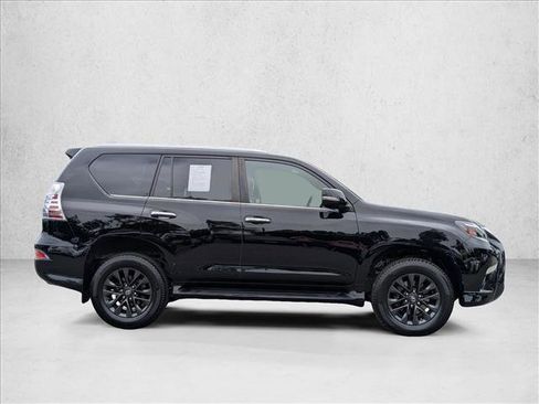 Used 2020 Lexus GX 460 Premium w/ Premium Package AWD/4WD image 4
