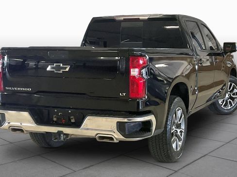 Used 2022 Chevrolet Silverado 1500 LT AWD/4WD image 12