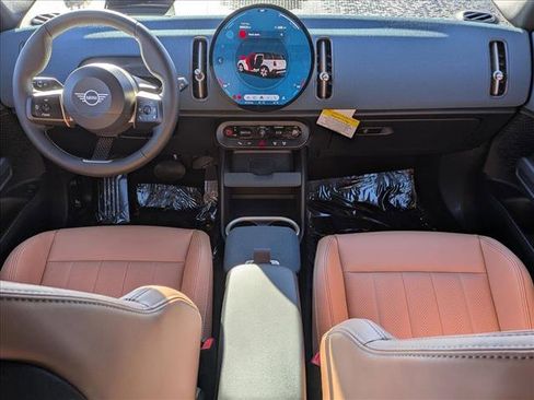New 2025 MINI Cooper Countryman SE image 15