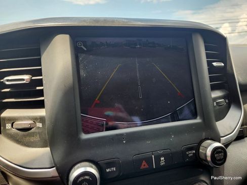 Used 2020 RAM 3500 Big Horn w/ Level 1 Equipment Group image 2