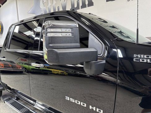 Used 2022 Chevrolet Silverado 3500 High Country w/ Z71 Off-Road Package image 75