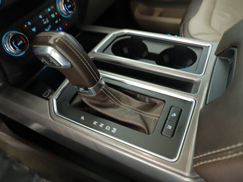 Certified 2019 Ford F150 Limited w/ Trailer Tow Package image 17