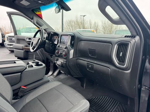 Used 2019 Chevrolet Silverado 1500 RST image 33