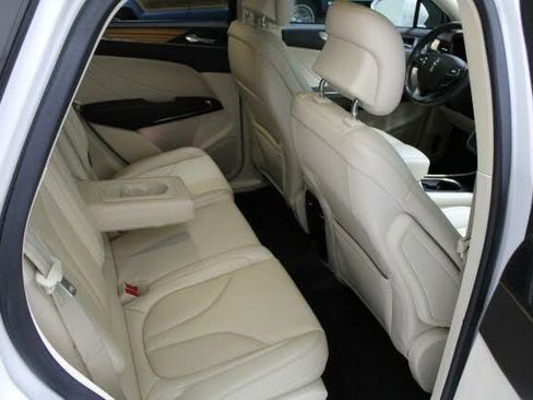 Used 2015 Lincoln MKC AWD w/ Equipment Group 101A Select image 28