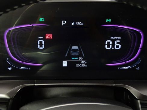 Used 2024 Kia Telluride S image 24