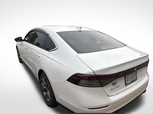 Used 2023 Honda Accord EX image 2