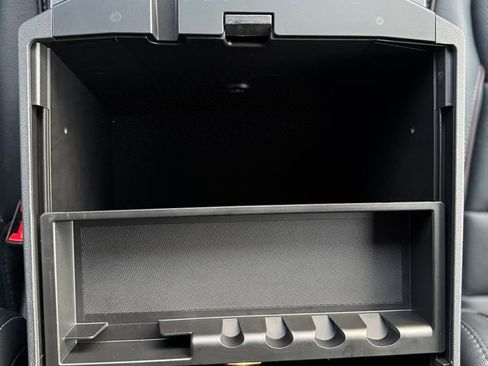 Used 2024 Ford F250 Lariat w/ Lariat Ultimate Package image 32