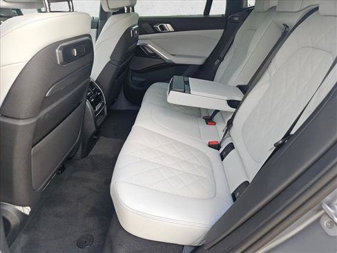 New 2027 BMW X6 xDrive40i AWD/4WD image 16