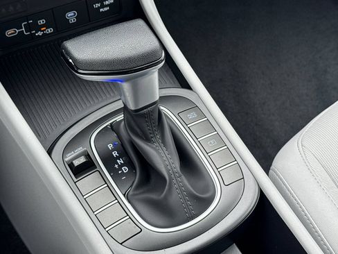 Certified 2026 Hyundai Kona SE FWD image 21