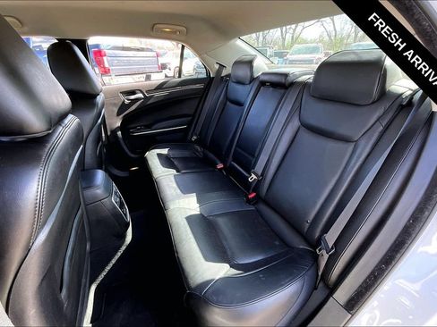 Used 2023 Chrysler 300 Touring L w/ Comfort Group AWD/4WD image 6