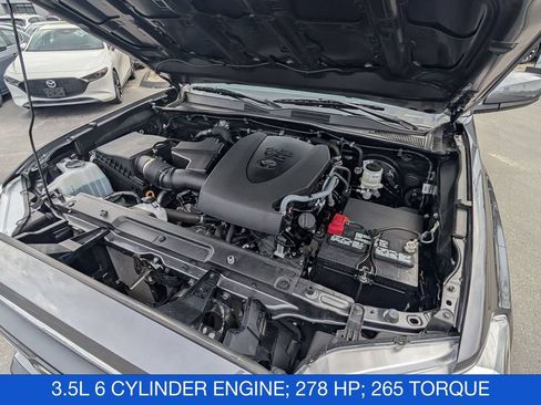 Used 2023 Toyota Tacoma SR5 AWD/4WD image 30