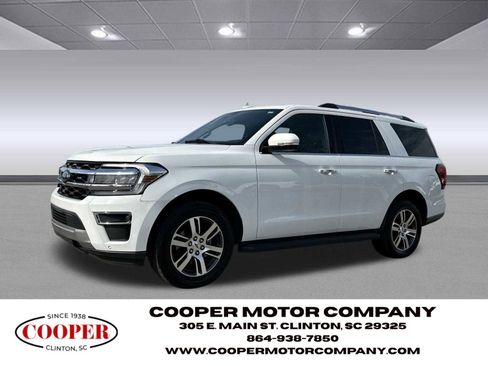Used 2024 Ford Expedition Limited image 3