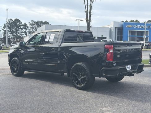 Used 2025 Chevrolet Silverado 1500 High Country w/ Midnight Edition AWD/4WD image 10